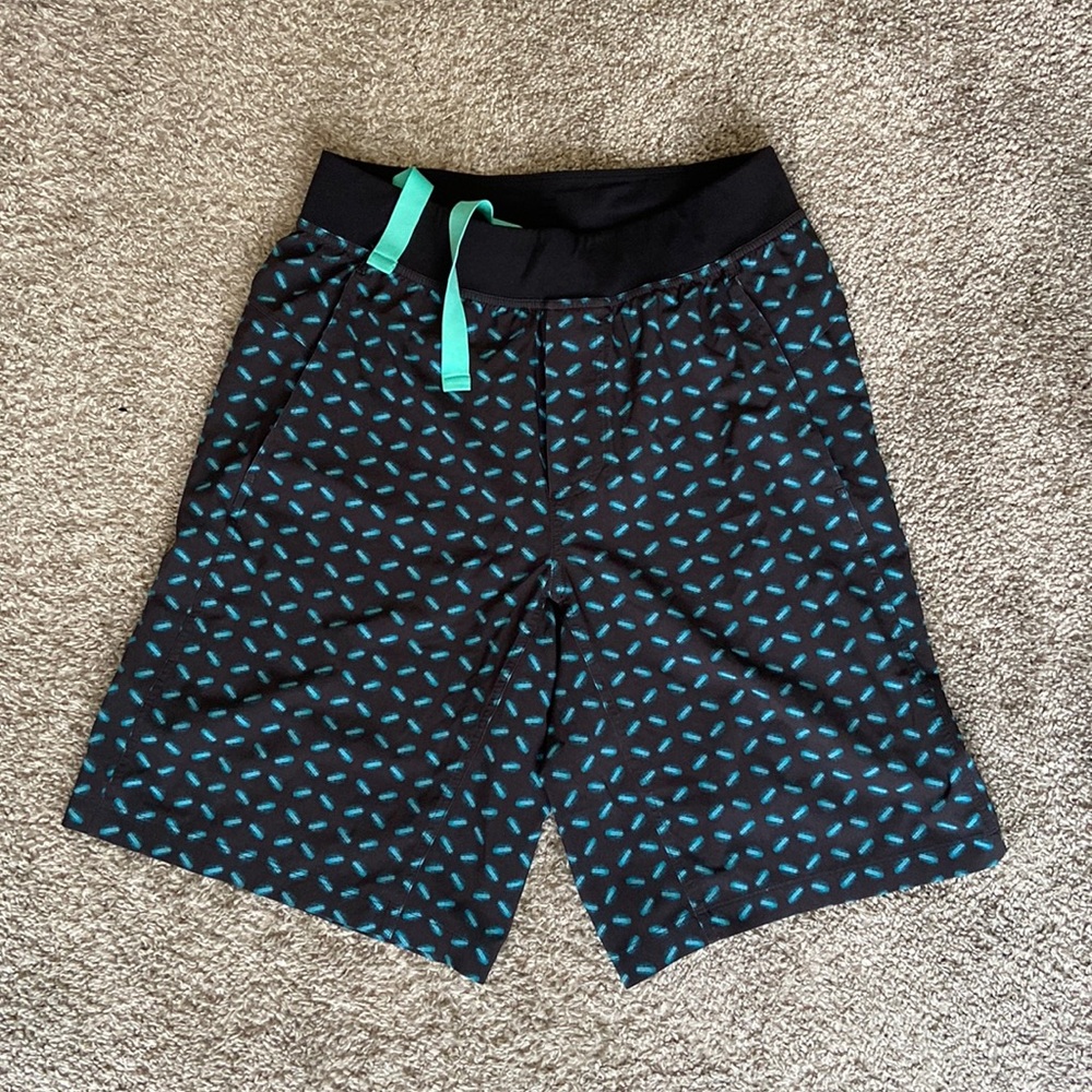 Lulu Lemon Athleisure Men’s Shorts